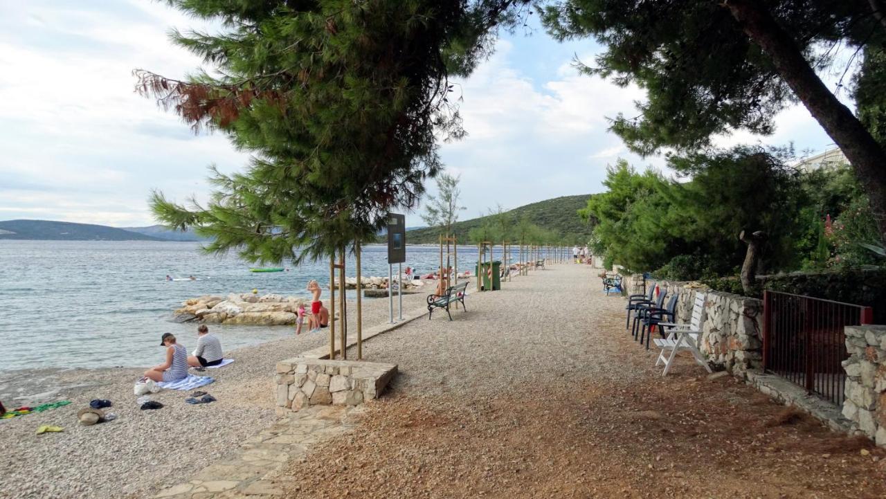 Apartmani Nata Maslinica Bagian luar foto