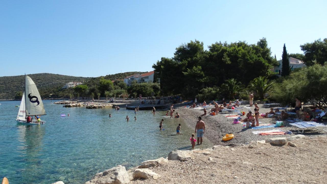 Apartmani Nata Maslinica Bagian luar foto
